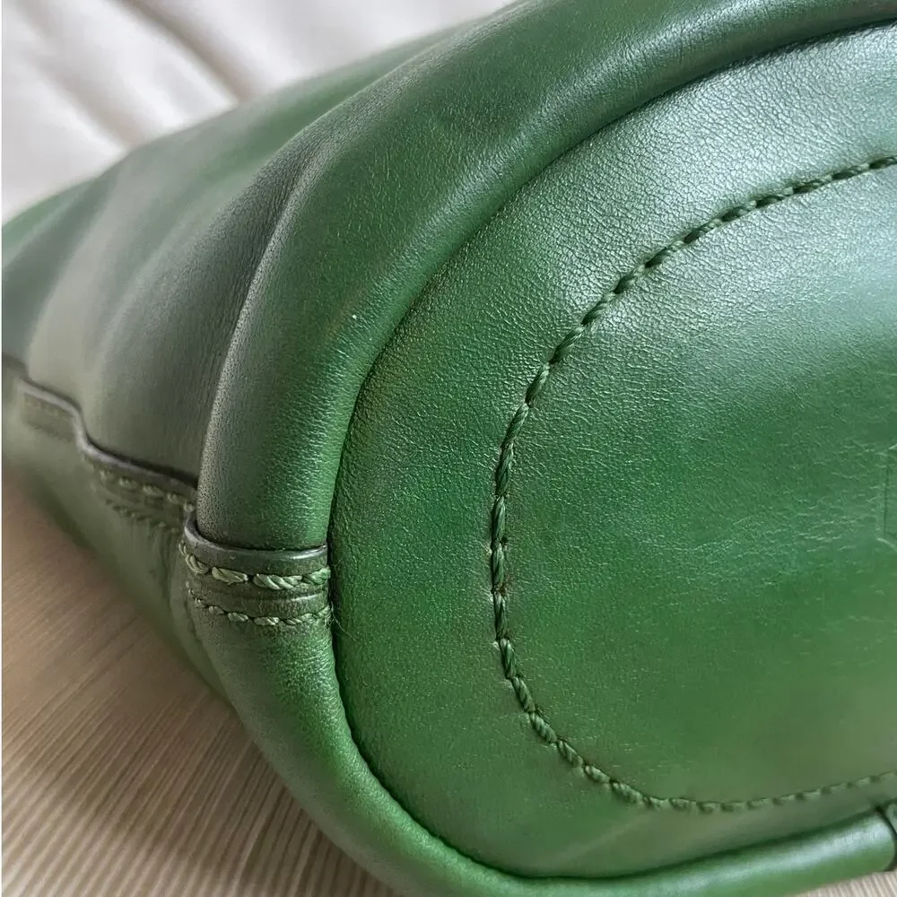 RARE Coach Bleecker Bucket Bag 11422 Moss Green Leather Tattersall Shoulder Bag